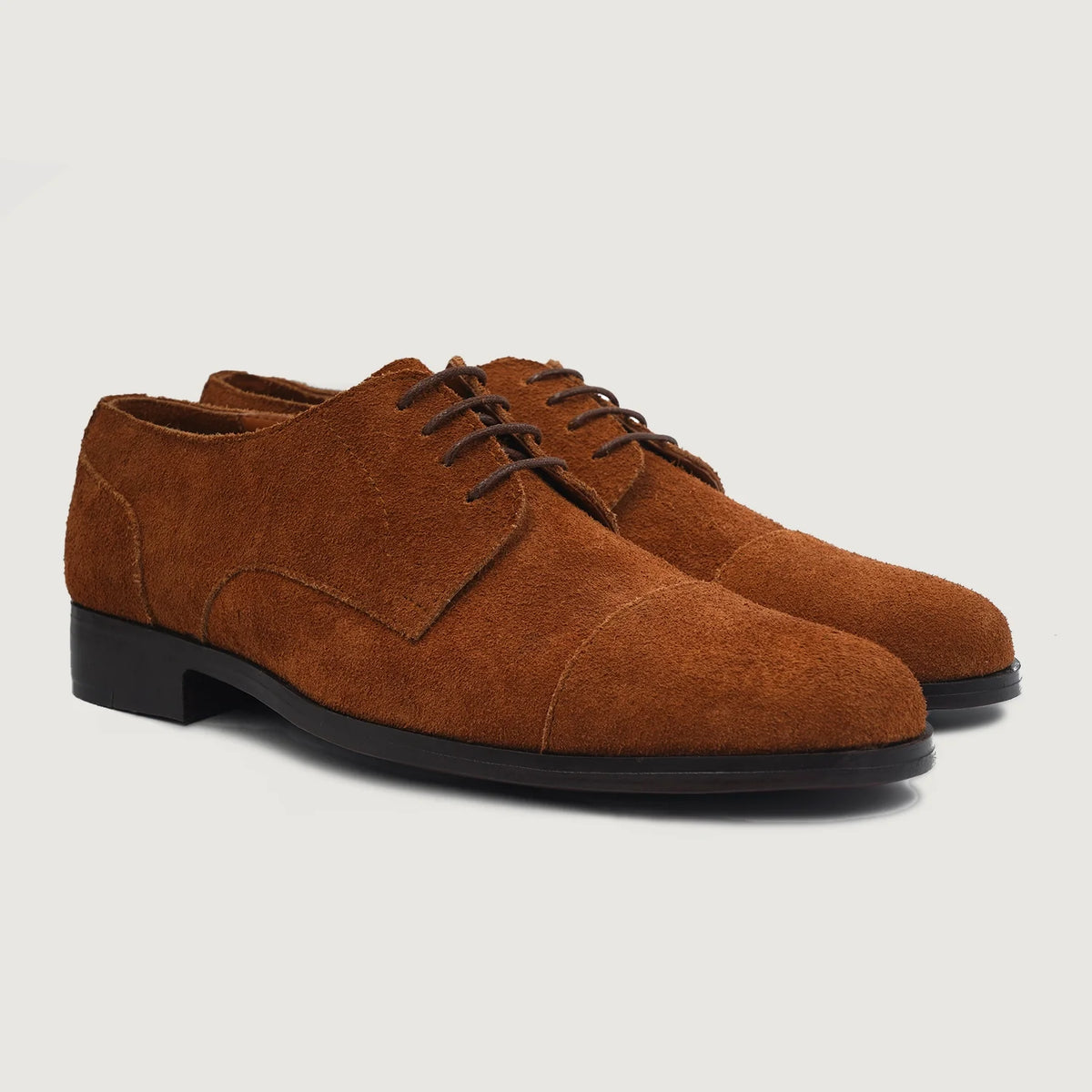 Attorney Derby Marrón Suede Zapatos de cuero para Hombre For Men in Brown Goatskin Suede - Vista de perfil | Comprar online