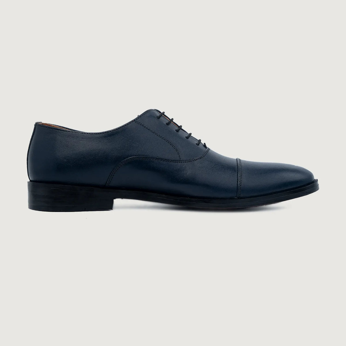 Midnight Blue Full-Grain leather Shoes - Construcción cosida Goodyear y puntera delantera