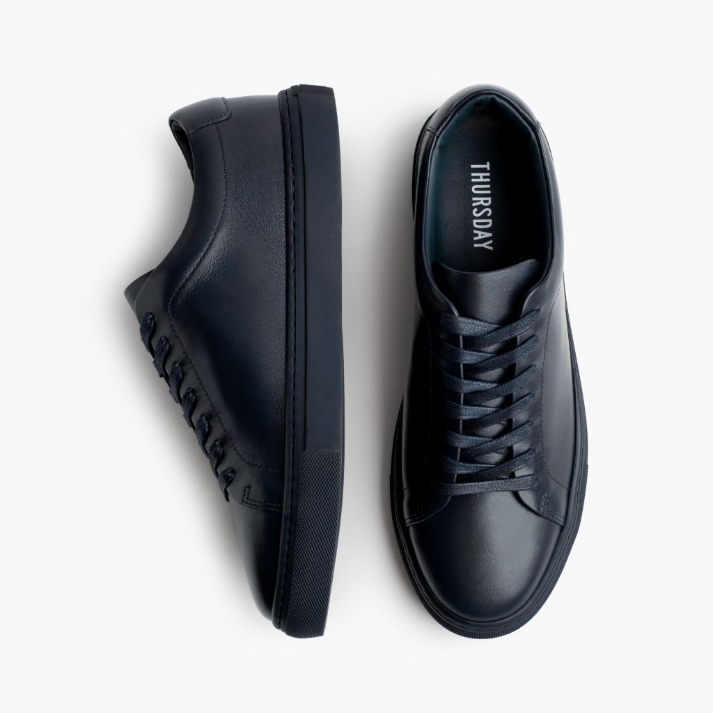 Encore Navy Leather Sneakers - Contrafuerte de talón reforzado y doble costura de precisión