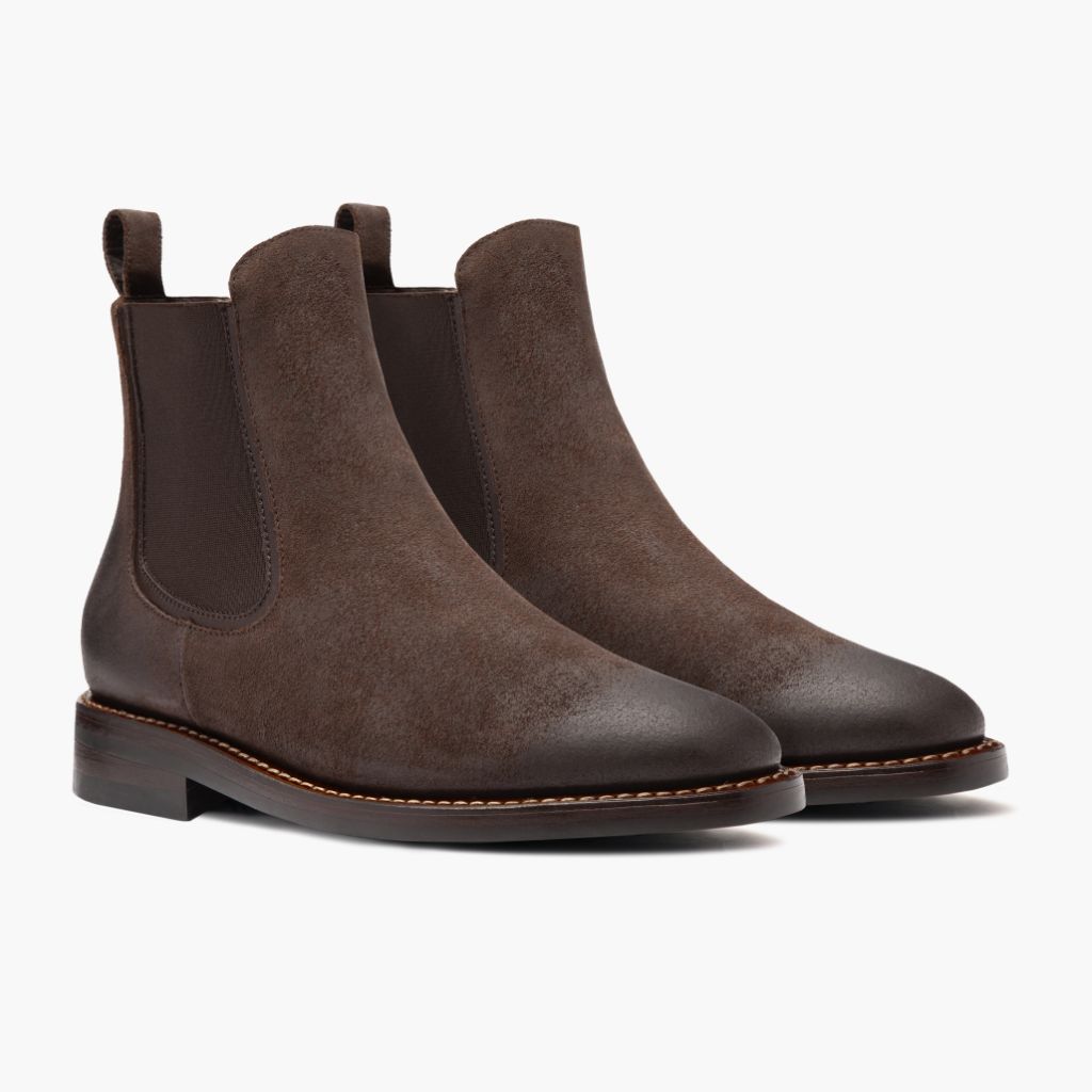Duke Chocolate Suede Botas de cuero para Hombre in Chocolate Goatskin Suede - Vista de perfil | Comprar online