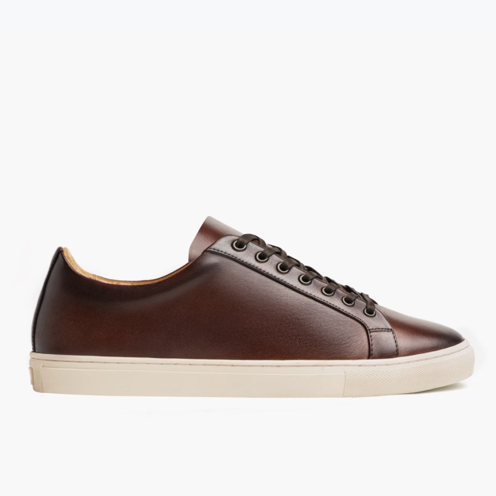Classic Full-Grain leather Sneakers - Construcción cosida Goodyear y puntera delantera