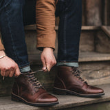 Authentic Full-Grain Leather Grain Depth & Pull-Up Patina Texture Detail