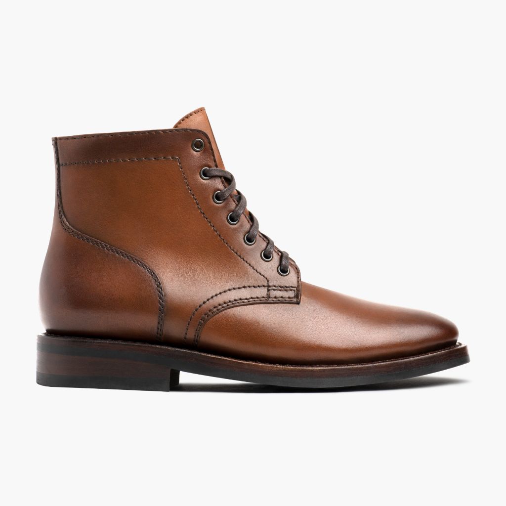 Classic Full-Grain leather Boots - Construcción cosida Goodyear y puntera delantera
