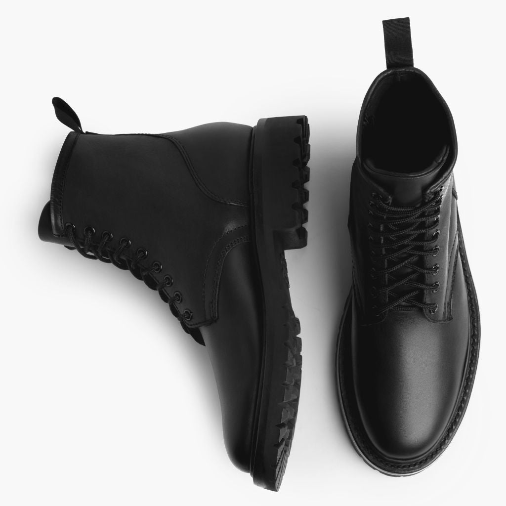 Stomper Negro (No Zipper) Botas de cuero para Hombre For Men en cuero vacuno negro auténtico - Vista de perfil | Comprar online