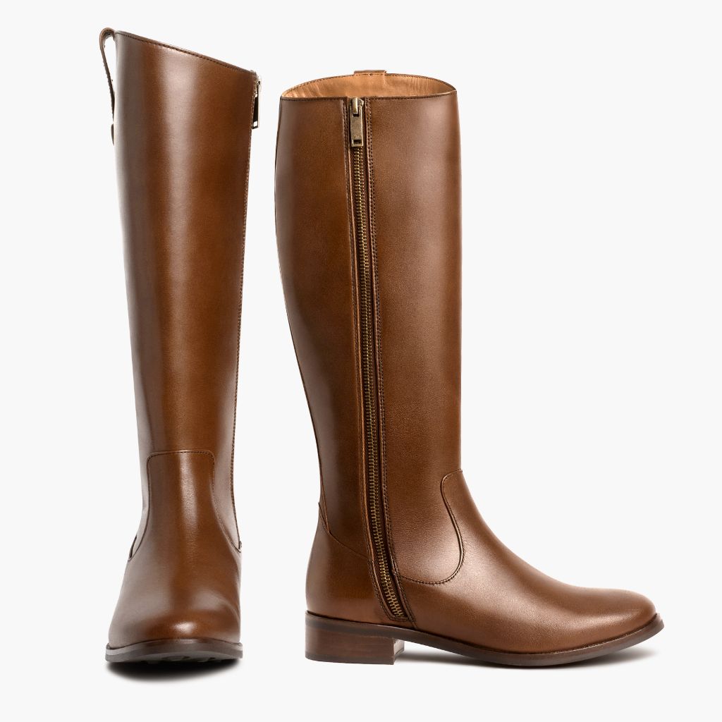 High-Traction Rubber Outsole & Lug Tread Pattern on Crown Cuero Botas de cuero para Mujer