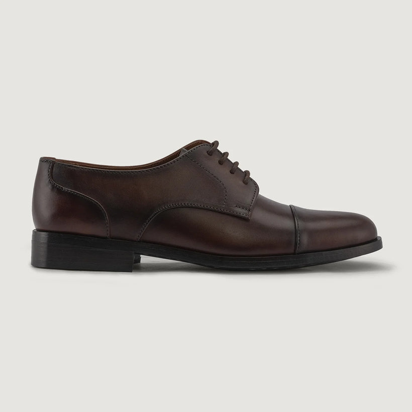 Attorney Derby Burnished Marrón Leather Shoes - StudGuard para Hombre