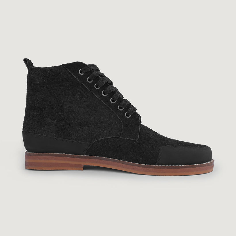 Carnell Moc Toe Negro Suede Boots para Hombre