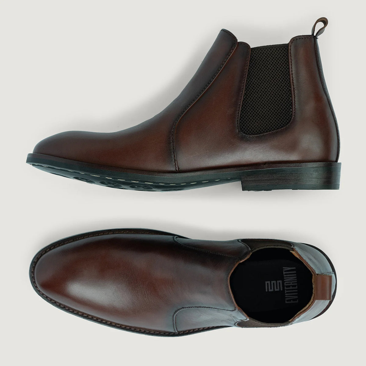Clarkson Chelsea Brown Burnished Leather Boots StudGuard For Men - Contrafuerte de talón reforzado y doble costura de precisión