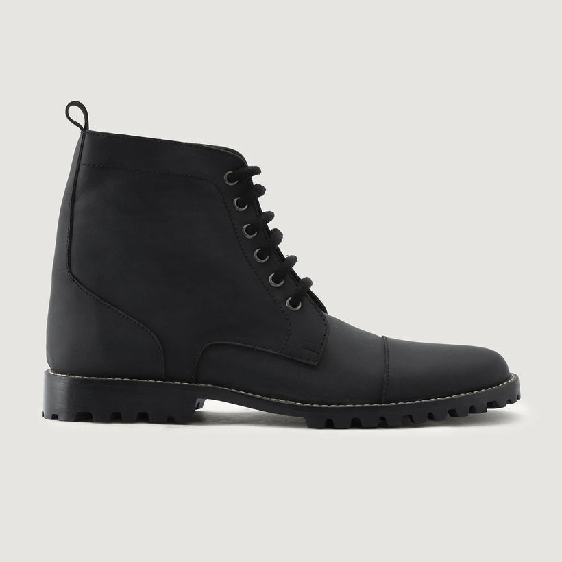 Knight Derby Negro Mate Nubuck Botas de cuero - TerraGrip para Hombre