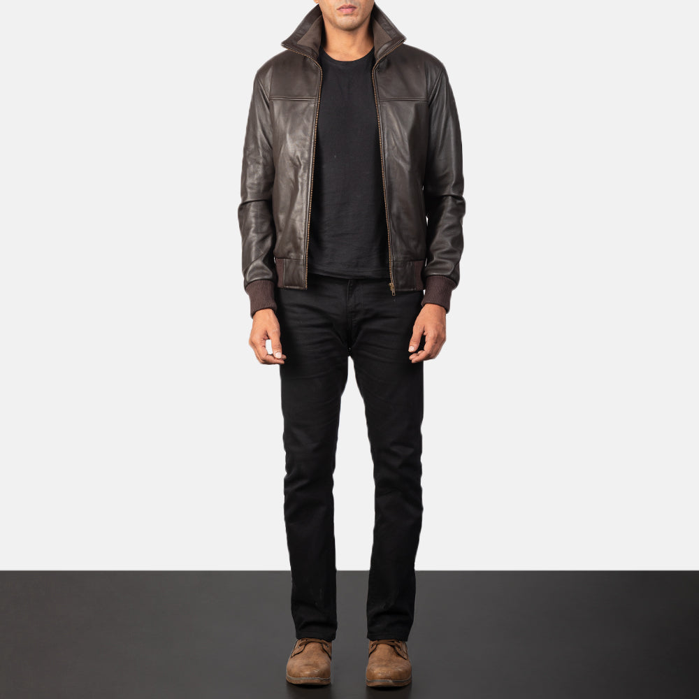 
Vista de detalle of Rib Knit & Zipper Hardware on Air Rolf Mocha Brown Leather Bomber Jacket