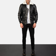 
Airin G-1 Black & White Leather Bomber Jacket - Vista lateral mostrando el corte ergonómico de mangas