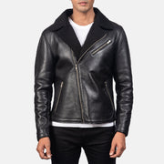 Men's Alberto Shearling Negro Chaqueta de Cuero para Hombre - Vista de perfil lateral con corte ergonómico de manga