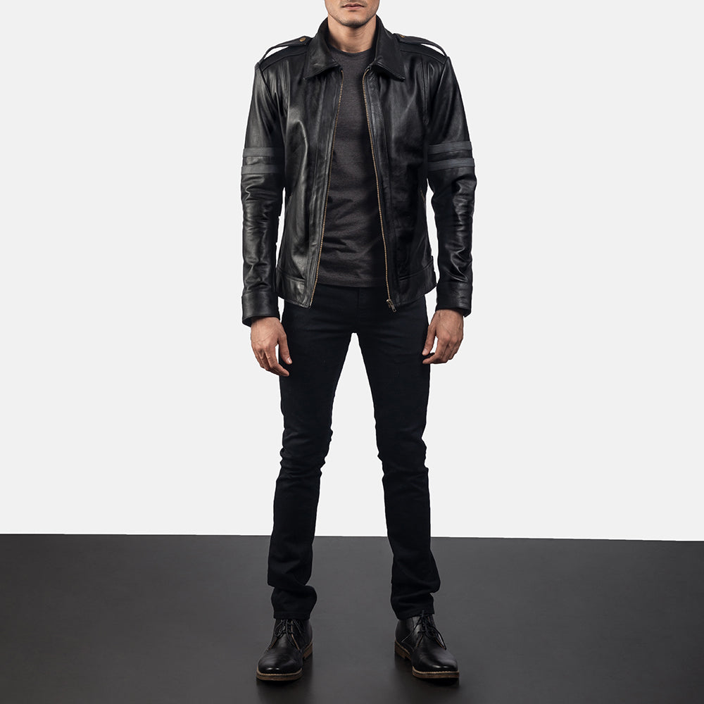Armstrong Negro Chaqueta Biker de Cuero para Hombre - Vista de perfil lateral con corte ergonómico de manga