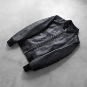 Rib Knit &amp; Hem Craftsmanship Construction Detail on Women's Bliss Negro Cazadora Bomber de Cuero para Mujer