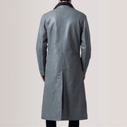Detalle de cerca of Notch &amp; Button Hardware on Charlton Gris Leather Single Breasted Abrigo de Cuero para Hombre For Men