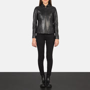 Detalle de cerca of Shirt &amp; Zipper Hardware on Women Colette Negro Chaqueta de Cuero para Mujer