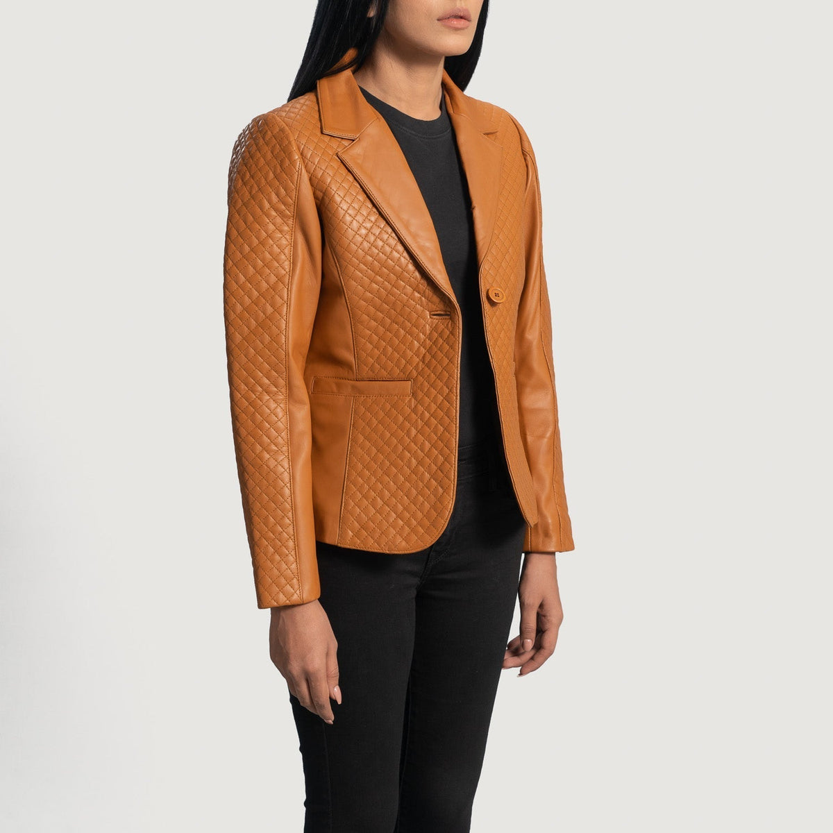 Brown Sheepskin leather Blazer - Vista trasera con ajuste entallado en hombros y bajo impecable