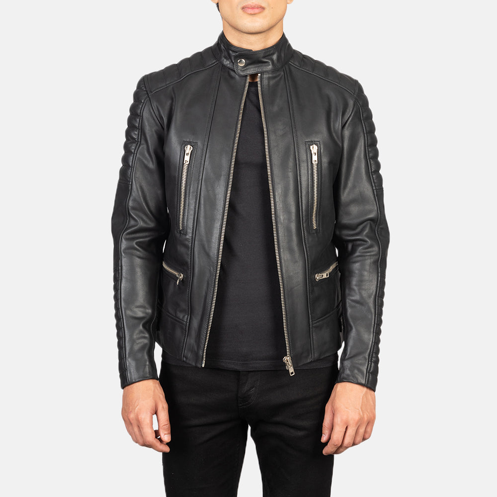 
Damian Grey Suede Biker Jacket in Grey Sheepskin Suede - Vista frontal y silueta entallada | Comprar online