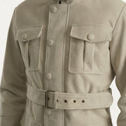 Vista interior Showing Quilted Polyester Lining &amp; Dos bolsillos interiores