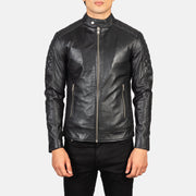 Detalle de cerca of Band Collar &amp; Zipper Hardware on Men's Fernando Quilted Brown Suede Biker Jacket