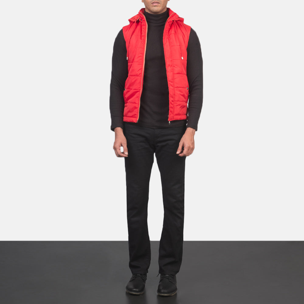 
Fuston Rojo Chaleco acolchado con capucha para Hombre - Vista lateral mostrando el corte ergonómico de mangas