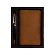 
Giftset Leather Writing Case and Pen (Passport holder) in Classic Full-Grain Leather - Vista frontal y silueta entallada | Comprar online