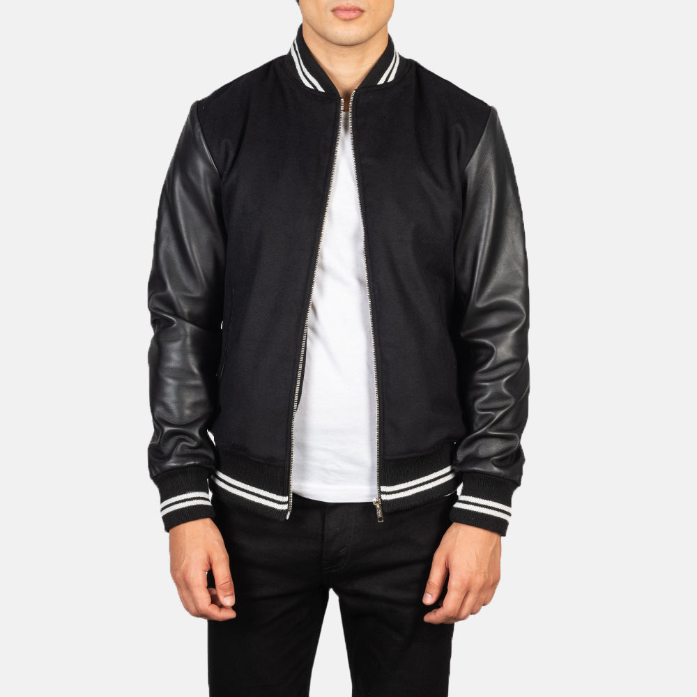 Harrison Negro Hybrid Varsity Chaqueta de Cuero para Hombre in Black Sheepskin Leather - Vista frontal y silueta a medida | Comprar online