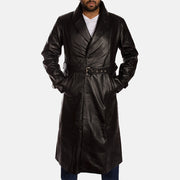 
Hooligan Negro Gabardina Trench de Cuero para Hombre in Black Cowhide Leather - Vista frontal y silueta entallada | Comprar online