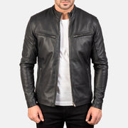 Men's Ionic Black Leather Jacket in Black Sheepskin Leather - Vista frontal y silueta a medida | Comprar online