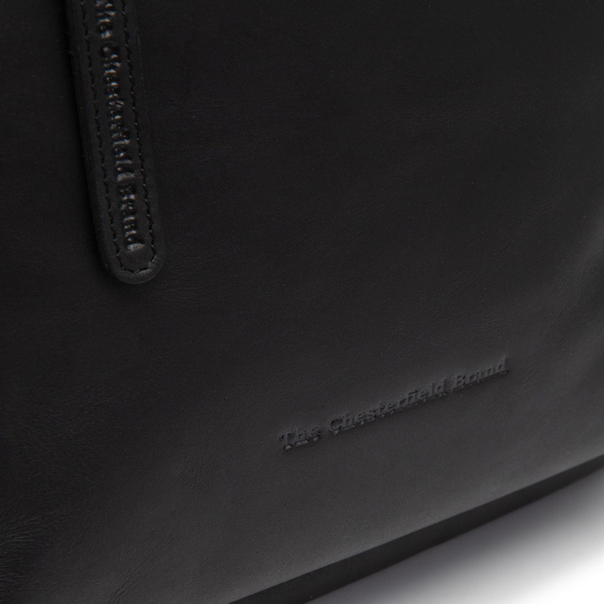 Vista interior Showing Dedicated Padded Laptop Sleeve &amp; Multi-Compartment Organization