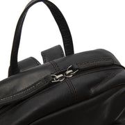 Solid Antique Brass Hardware &amp; Heavy-Duty Dual Zipper Detail on Santana Full-Grain Leather Backpack para Mujer
