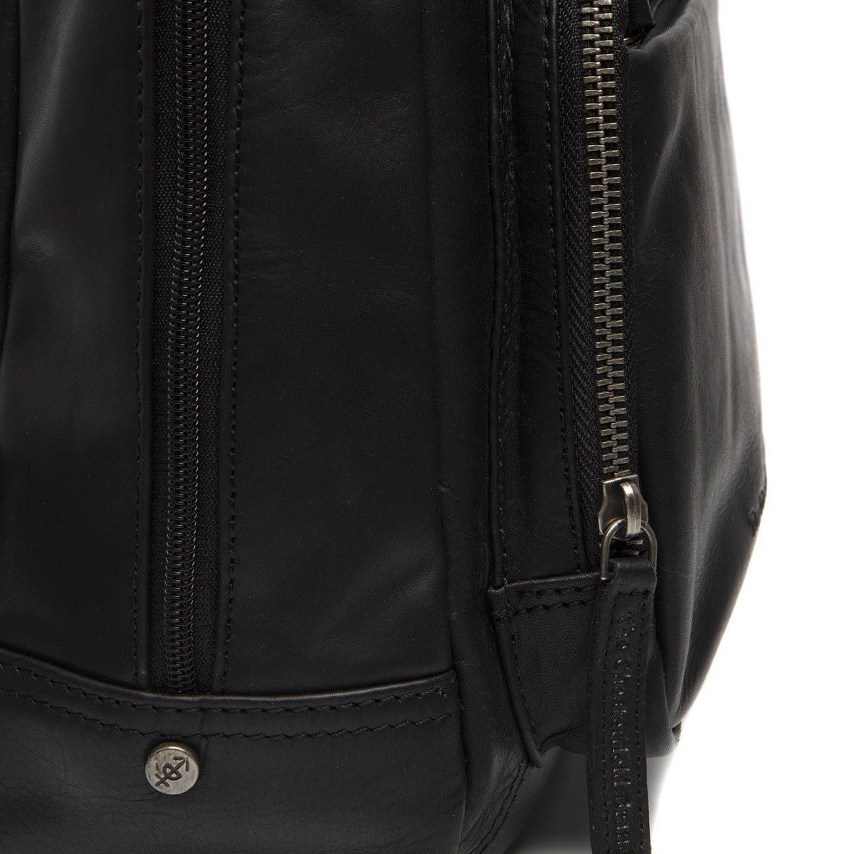 Santana Full-Grain Leather Backpack para Mujer - Structured Side Profile Showing Gusset Depth &amp; Expansion Capacity