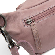 Severo Full-Grain Cinturón de Cuero Bag para Mujer - Structured Side Profile Showing Gusset Depth &amp; Expansion Capacity