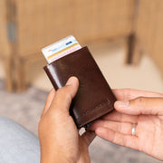 Paris Full-Grain Leather Card Holder para Mujer – Vista alternativa del producto 2