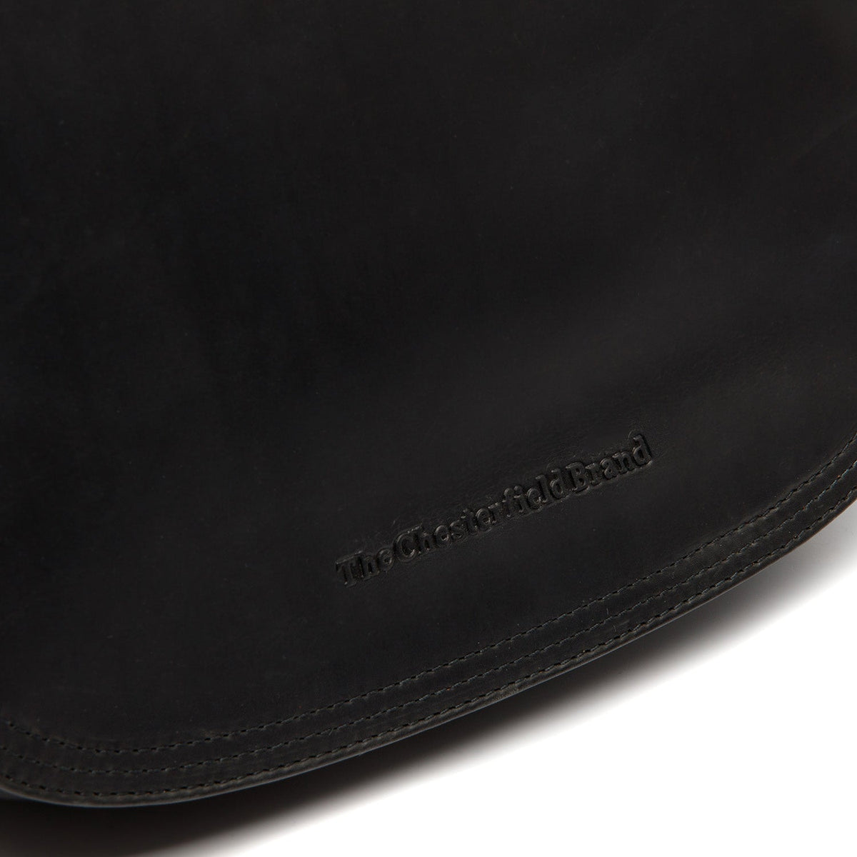 Solid Antique Brass Hardware &amp; Heavy-Duty Dual Zipper Detail on Everglades Full-Grain Leather Crossbody Bag para Mujer