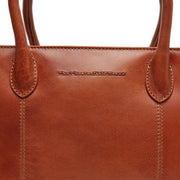 
Pergamino Bolso de mano de cuero flor - Natural Daylight Drape