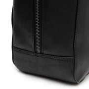 Solvin Full-Grain Leather Handbag para Mujer - Vista de perfil lateral con corte ergonómico de manga