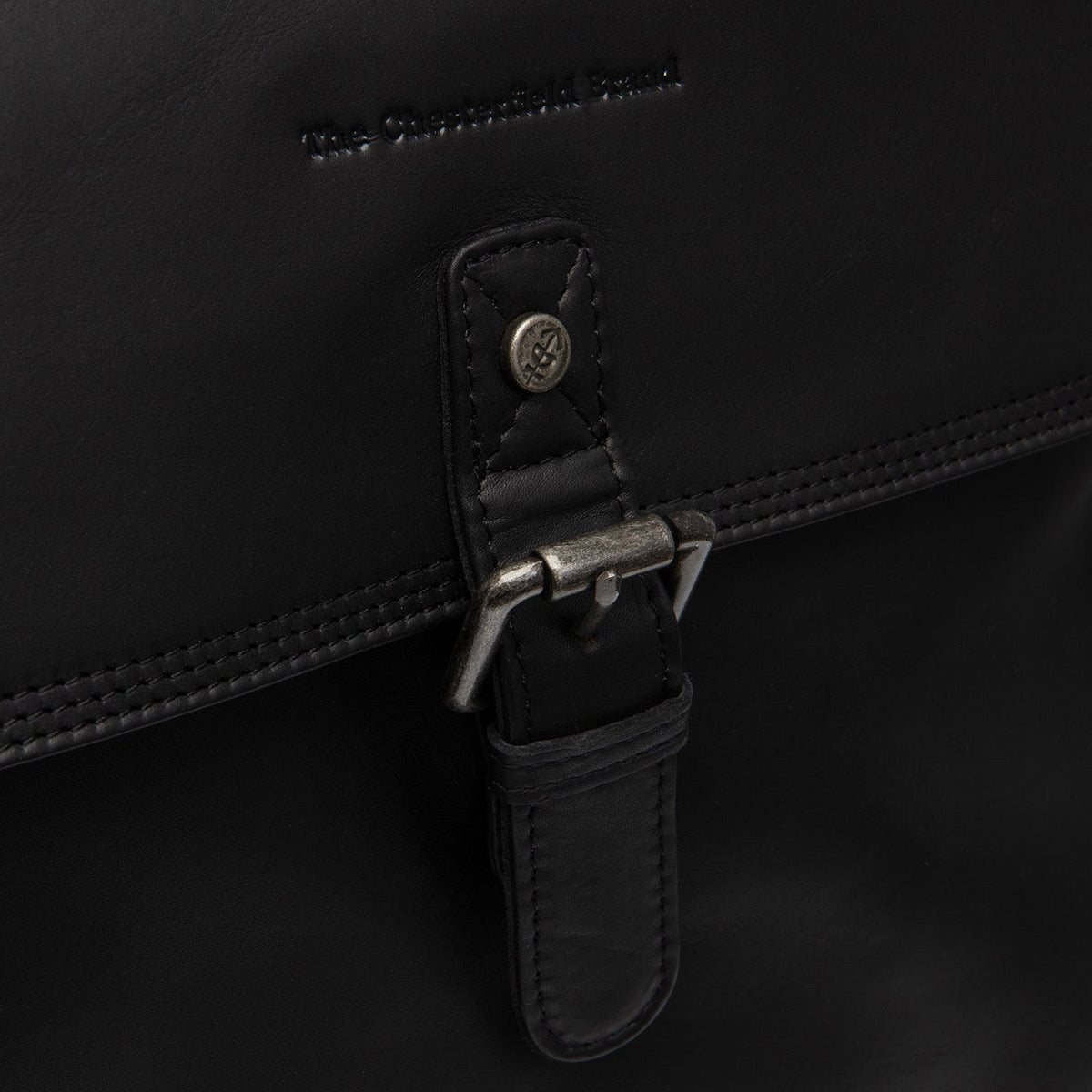 Vista interior Showing Dedicated Padded Laptop Sleeve &amp; Multi-Compartment Organization