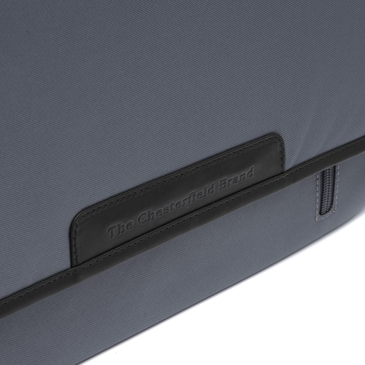 
Vista interior Showing Dedicated Padded Laptop Sleeve & Multi-Compartment Organization