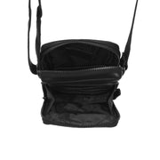 Detalle de cerca of Classic Collar &amp; Heavy-Duty Zipper Hardware on Hamilton Full-Grain Leather Phone Bag para Mujer