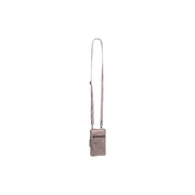 Classic 100% Full-Grain leather Goods - Vista trasera con ajuste entallado en hombros y bajo impecable