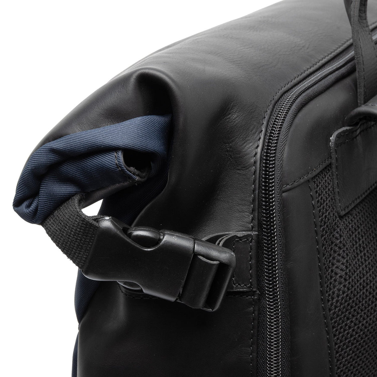 Bornholm Full-Grain Leather Roll-top Backpack para Mujer – Vista alternativa del producto 3