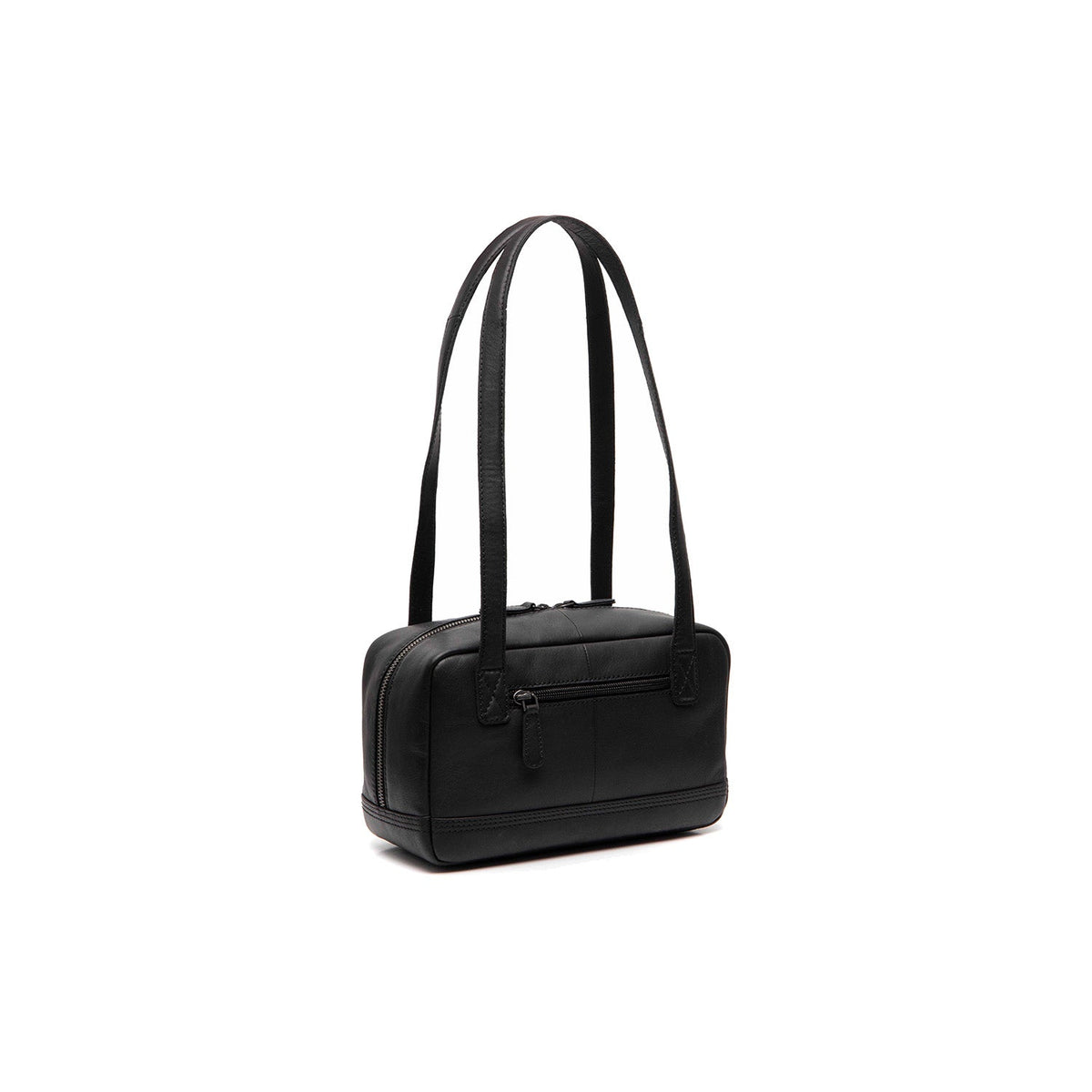 
100% Full-Grain Wax Pull-Up 100% Full-Grain Leather Grain Texture & Handcrafted Patina Detail