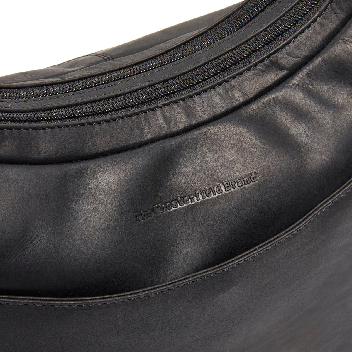 
Classic 100% Full-Grain leather Bag - Perspectiva trasera con correas de cuero reforzadas