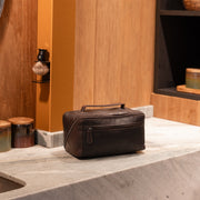 Elmia Full-Grain Leather Toiletry Bag para Mujer – Vista alternativa del producto 3