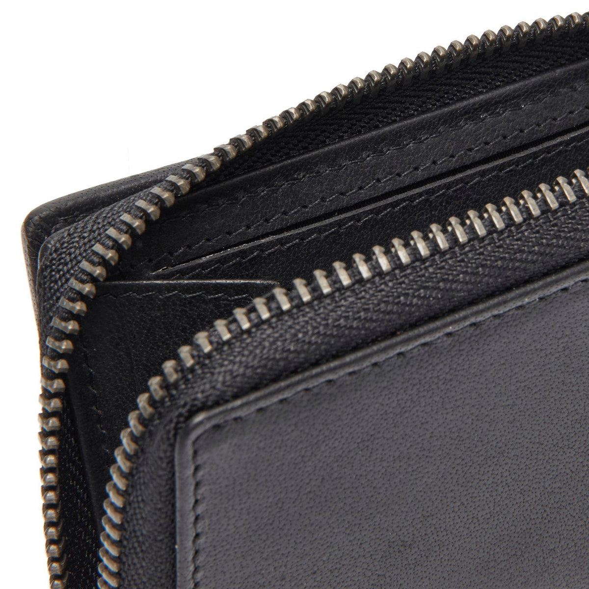 
Classic 100% Full-Grain leather Wallet - Perspectiva trasera con correas de cuero reforzadas