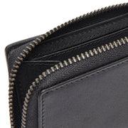
Classic 100% Full-Grain leather Wallet - Perspectiva trasera con correas de cuero reforzadas
