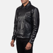 Black Cowhide leather Blazer - Vista trasera con ajuste entallado en hombros y bajo impecable