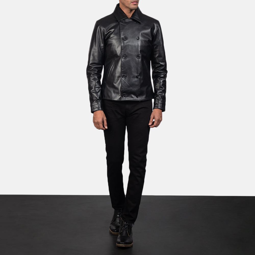 Mod Negro Leather Peacoat para Hombre - Vista de perfil lateral con corte ergonómico de manga
