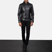 Mod Negro Leather Peacoat para Hombre - Vista de perfil lateral con corte ergonómico de manga